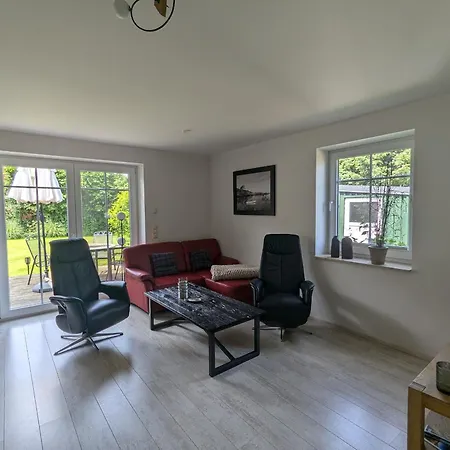 An De Baek - Dardel Hus * Born